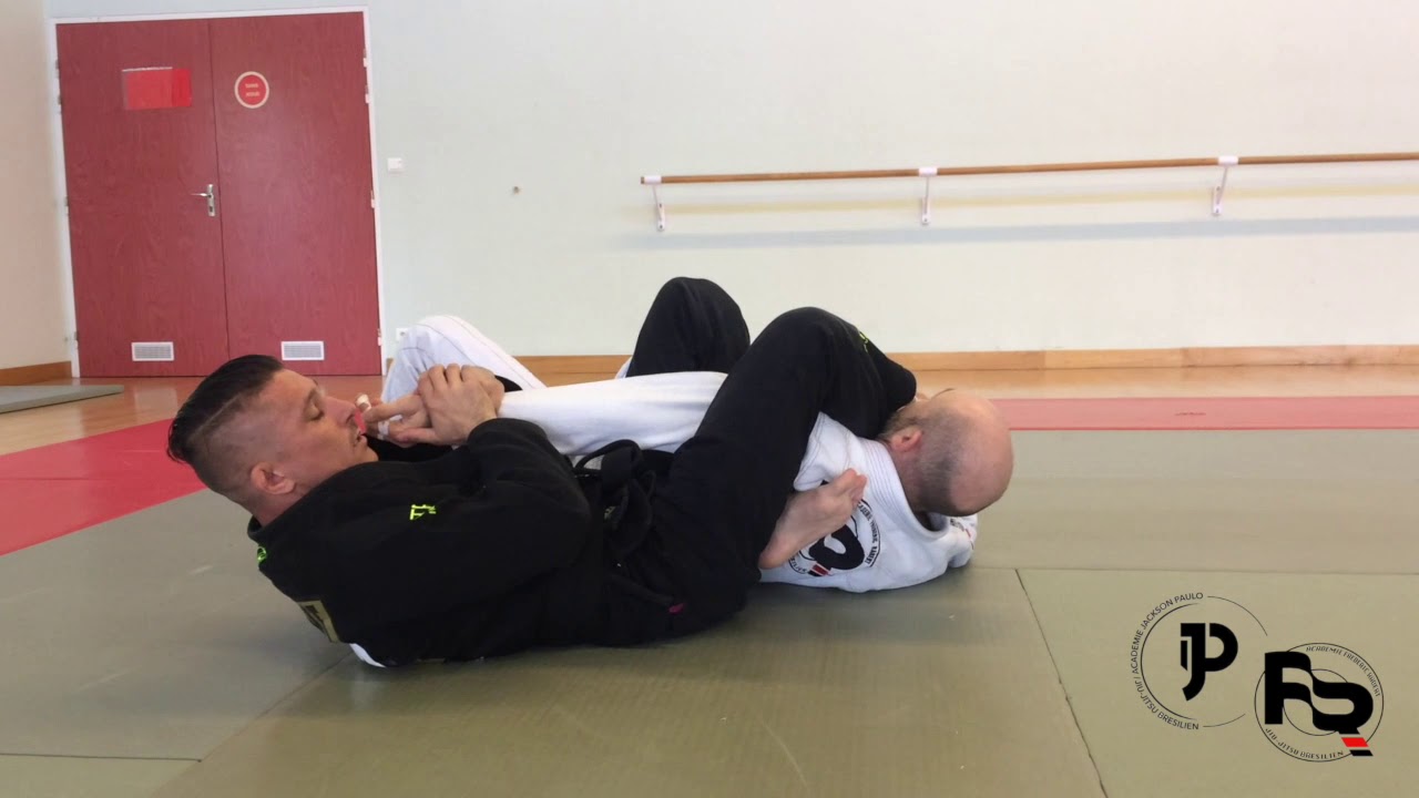 Americana sans forcer suivi de jujigatame, Kimura et prise du dos